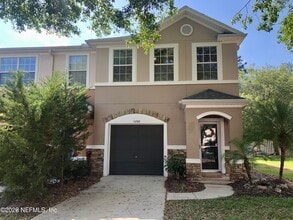 Building Photo - 5749 Parkstone Crossing Dr