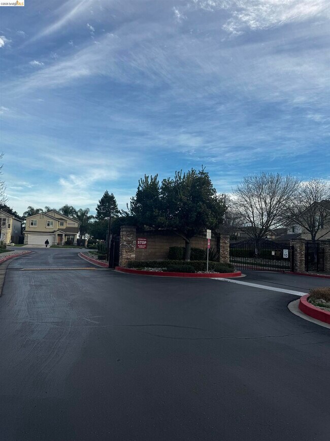 Building Photo - 8224 Shay Cir