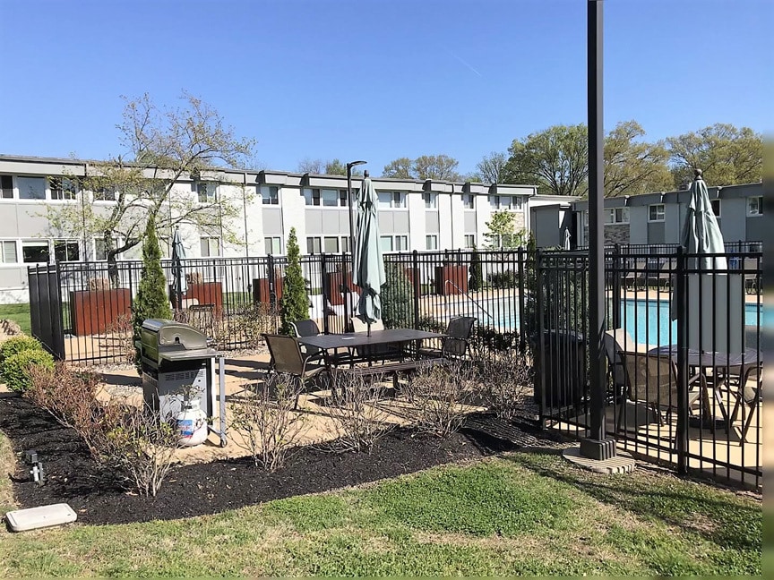 Community BBQ area - 1900 Richard Jones Rd