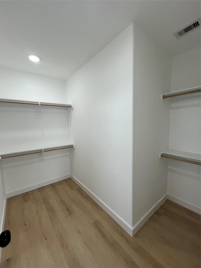 Building Photo - 8603 Wileyvale Rd