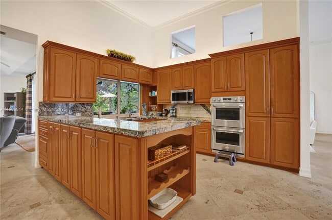 Building Photo - 21190 N Sweetwater Ln