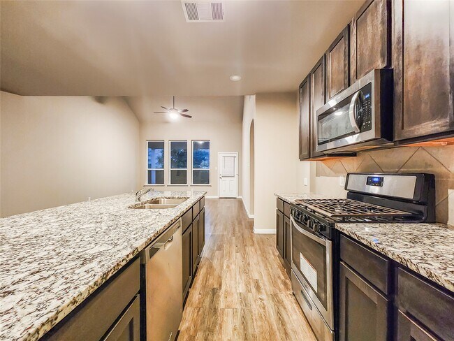 Building Photo - 4329 McGregor Blf Ln