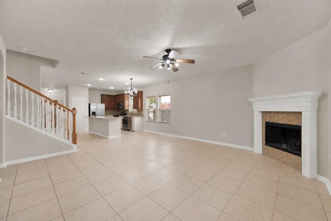Building Photo - 1443 Meadowhigh Ln