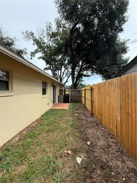 Building Photo - 776 Wolf Creek Ct