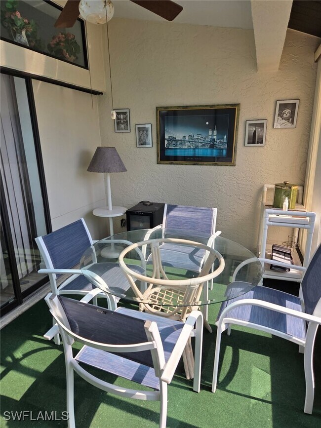 Building Photo - 16580 Ginger Ln