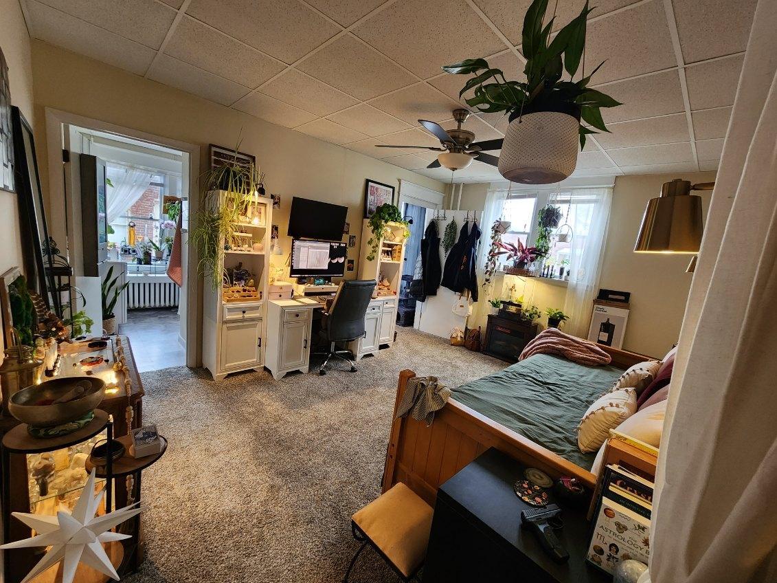 Bedroom on 1st floor - 724 N 19th St