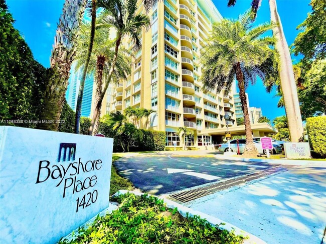 1420 Brickell Bay Dr - 1420 Brickell Bay Dr Miami FL 33131 | Apartment ...