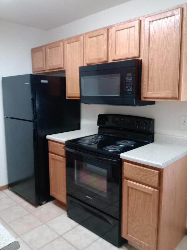 Building Photo - 5718 Canaveral Dr