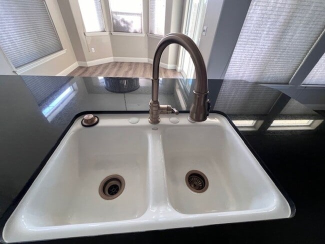 Building Photo - Coming Soon!