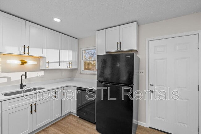 Building Photo - 2344 White Ash Ct