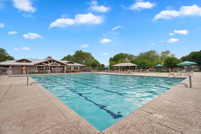 Building Photo - 4756 E Ironhorse Rd