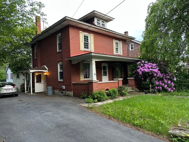 Building Photo - 3509 Old U.S. 22