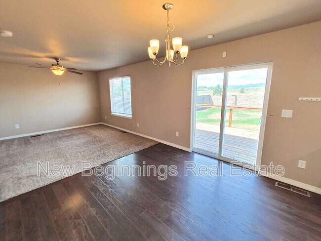 Building Photo - 6134 Meadowbank Ln