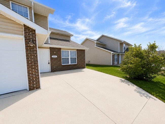 Building Photo - 1512 Citadel Dr