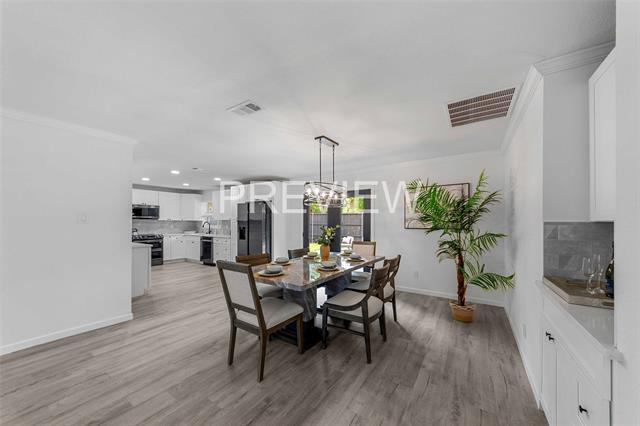 Building Photo - 7107 E Mockingbird Ln