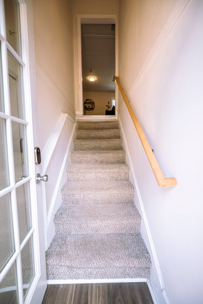 Building Photo - 4311 County St