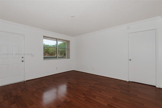 Building Photo - 714 NW 103rd Terrace