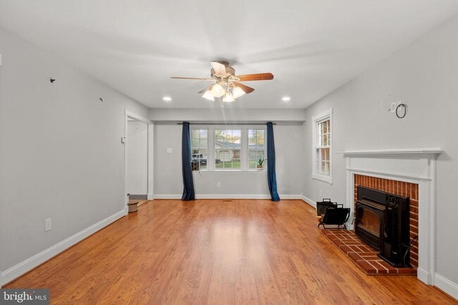 Building Photo - 3816 Irongate Ln