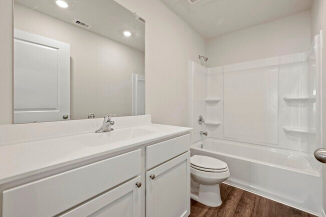 Building Photo - 7610 Thrips Ln