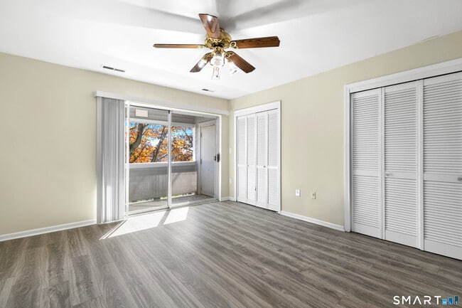 Building Photo - 267 Melba St