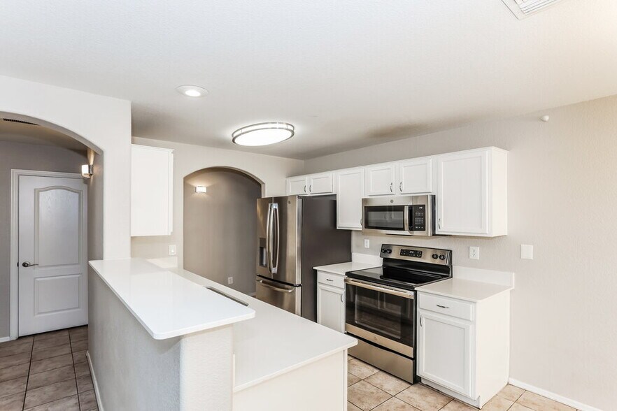 Building Photo - 1901 N 129th Ave