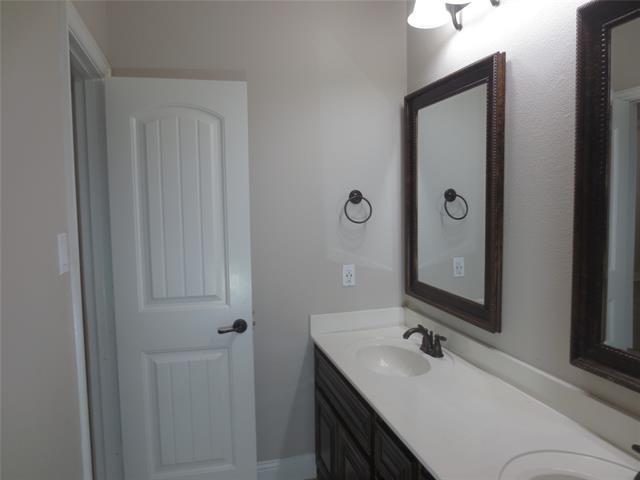 Building Photo - 8521 Meadow Sweet Lane