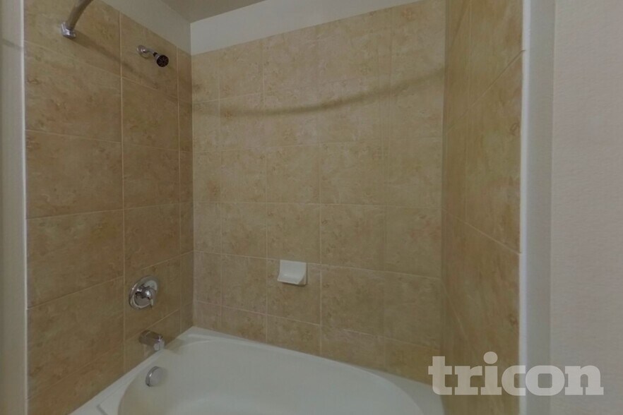 Building Photo - 288 Ferrule Dr