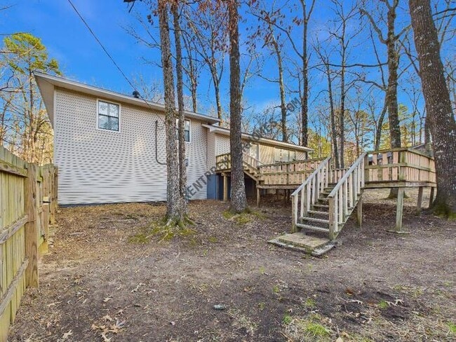 Building Photo - 4913 Foxrun Cir