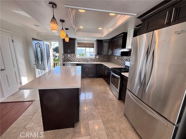 Building Photo - 9081 E Greenwood Ave