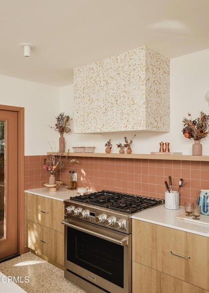 Building Photo - 6002 Springvale Dr