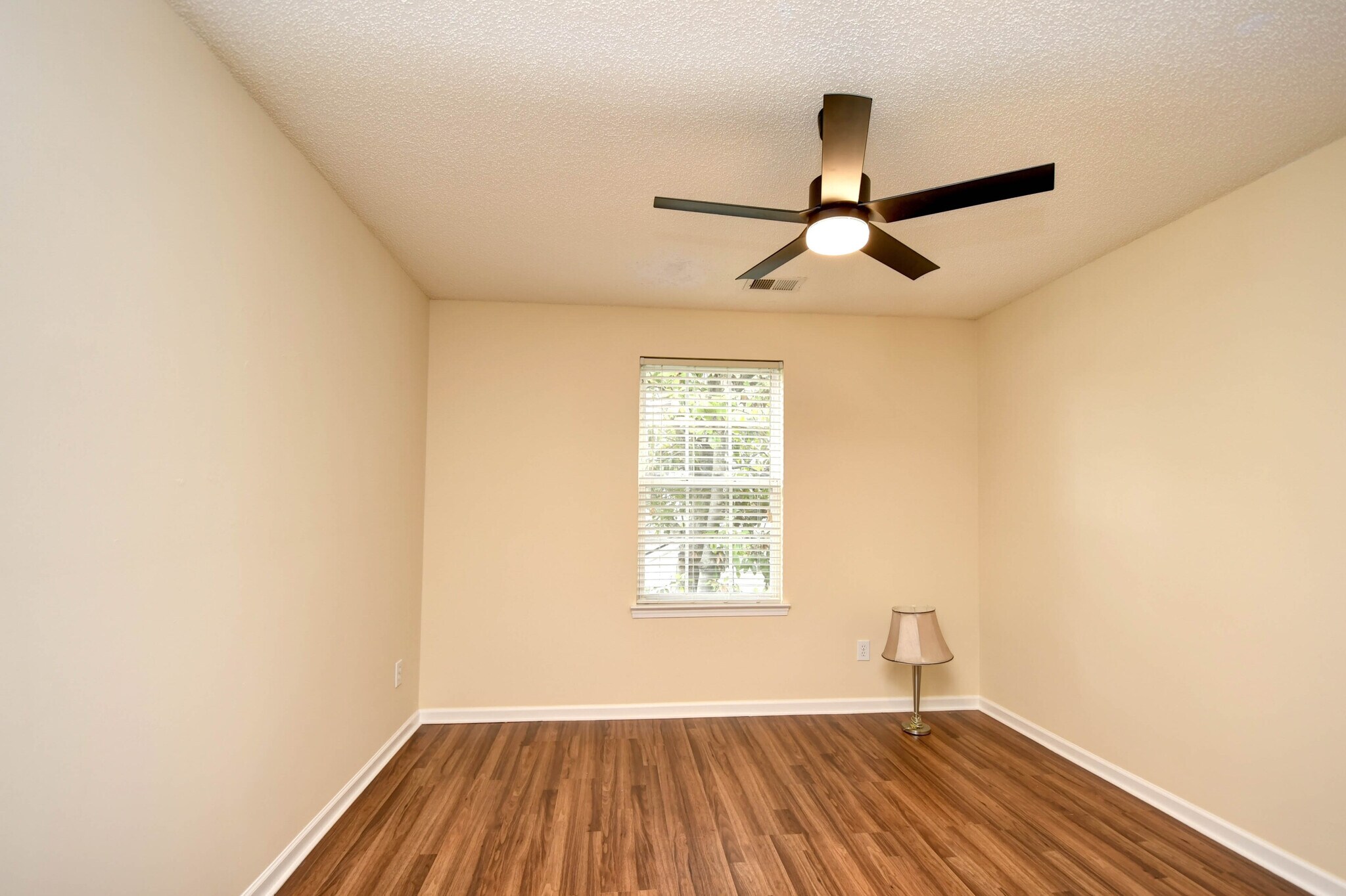 Building Photo - 1038 Portico Loop