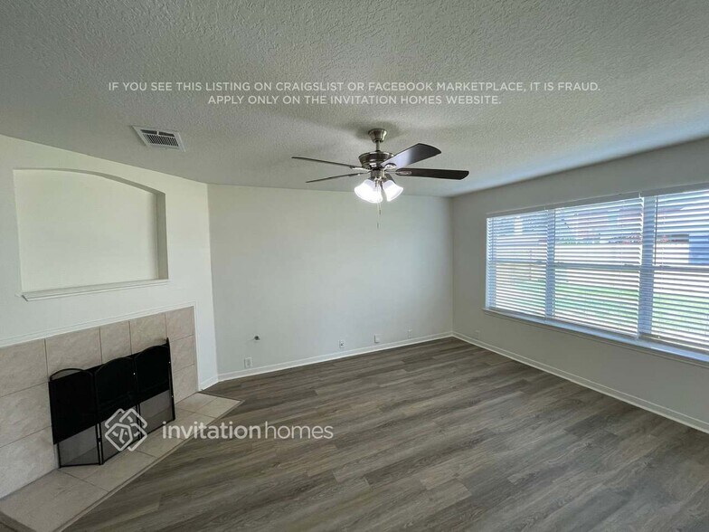 Building Photo - 17634 S Summit Canyon Dr