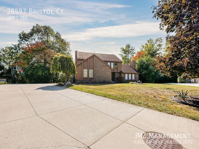 Building Photo - 28597 Bristol Ct
