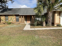 Building Photo - 1502 Carter Oaks Dr