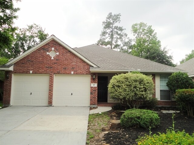 Primary Photo - 15 Camber Pine Pl