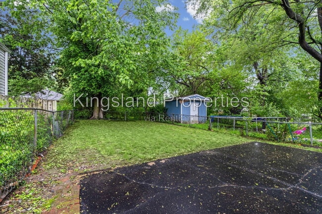 Building Photo - 116 Barto Dr