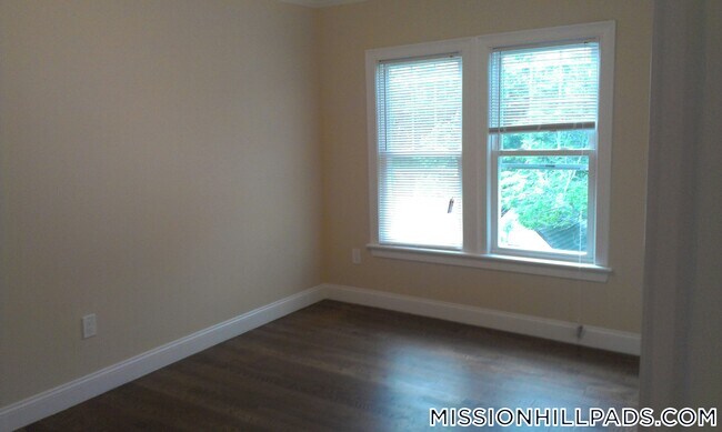 Building Photo - 2971 Washington St