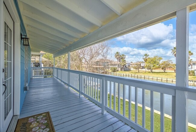 Building Photo - 606 Warsaw Dr