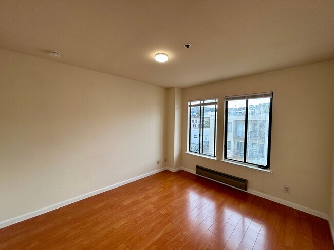 Building Photo - 3514 25th St