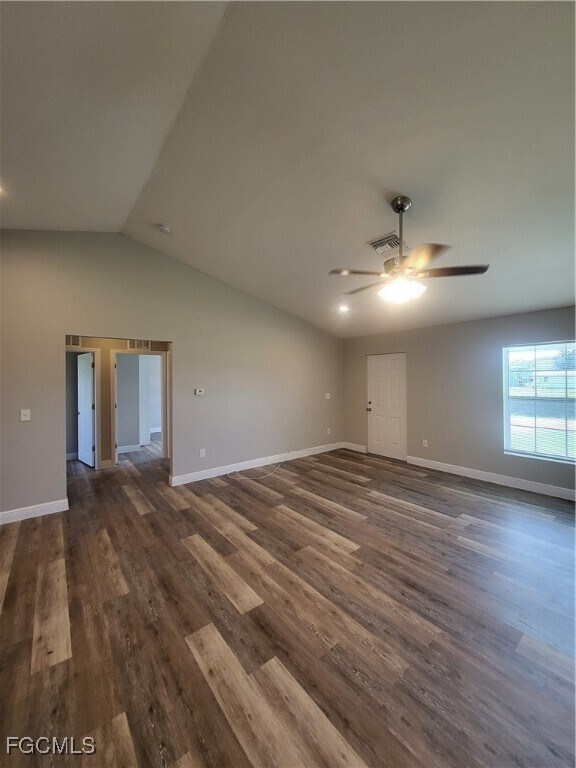 Building Photo - 9020 S Indio Cir