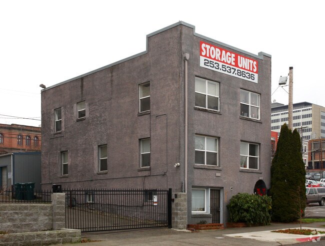 Primary Photo - 1134-1136 S Fawcett Ave
