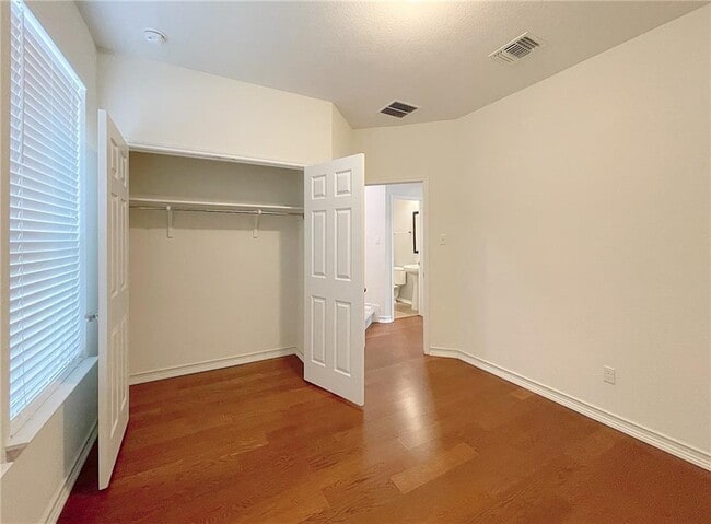 Building Photo - 404 Buttercup Creek Blvd