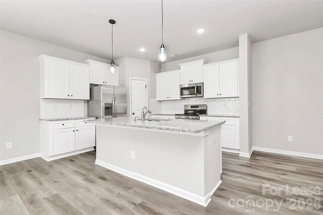 Building Photo - 8208 Stonemere Ln