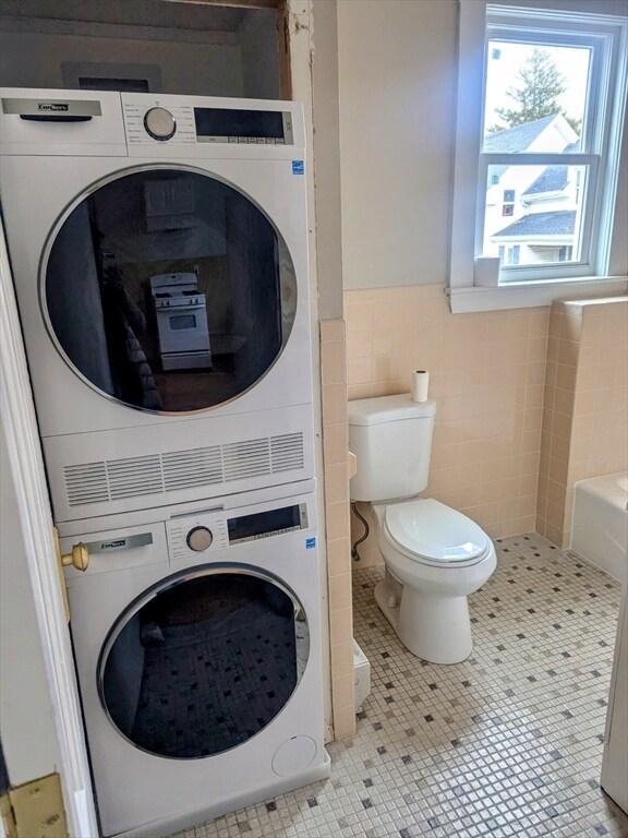 Building Photo - 11 Willow Ave