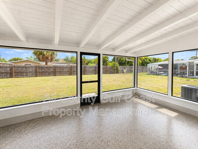 Building Photo - 219 Glen Oak Rd