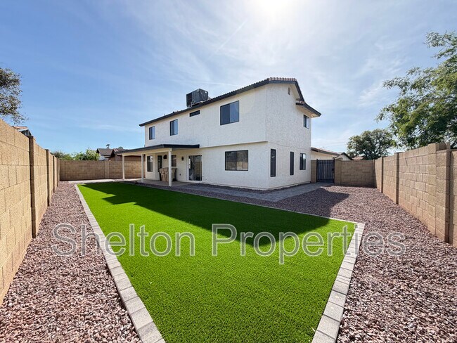 Building Photo - 5239 N 78th Dr