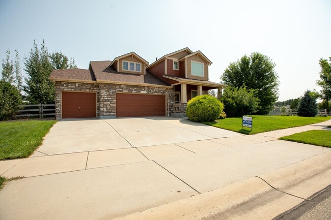 Building Photo - 3232 Chase Dr