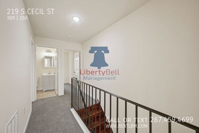 Building Photo - 219 S Cecil St