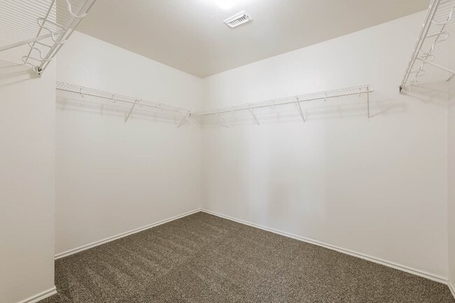 Building Photo - 423 Remington Ridge Dr