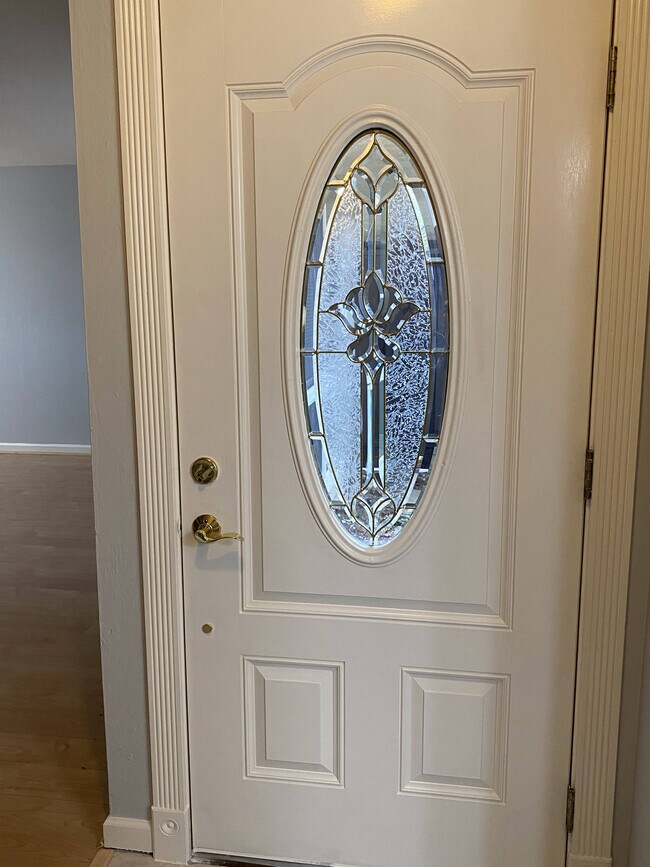 Building Photo - 4971 Ponderosa Ter